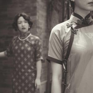 大鸡巴插进女孩小穴里视频
